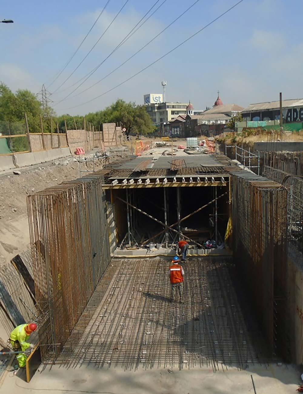 Cruce bajo calle Carmen, Cajón de H.A. Comuna San Joaquín